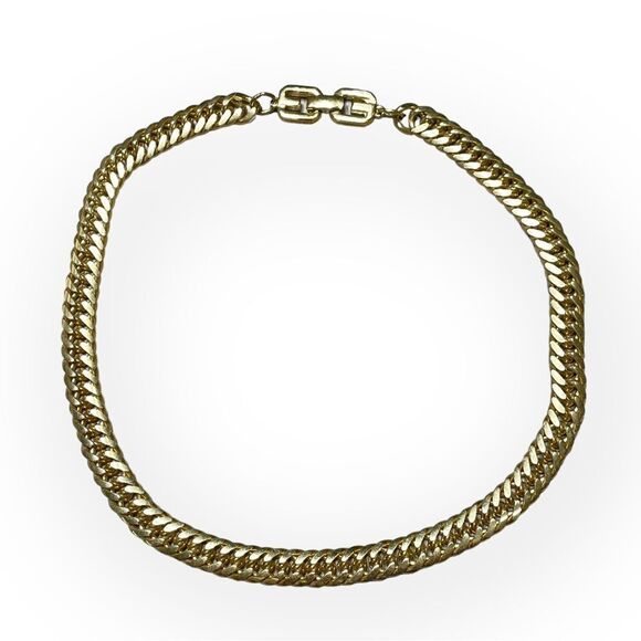 GIVENCHY Signed Necklace Curb Links Double G Clasp Vintage 1980s Designer - Picture 1 of 11